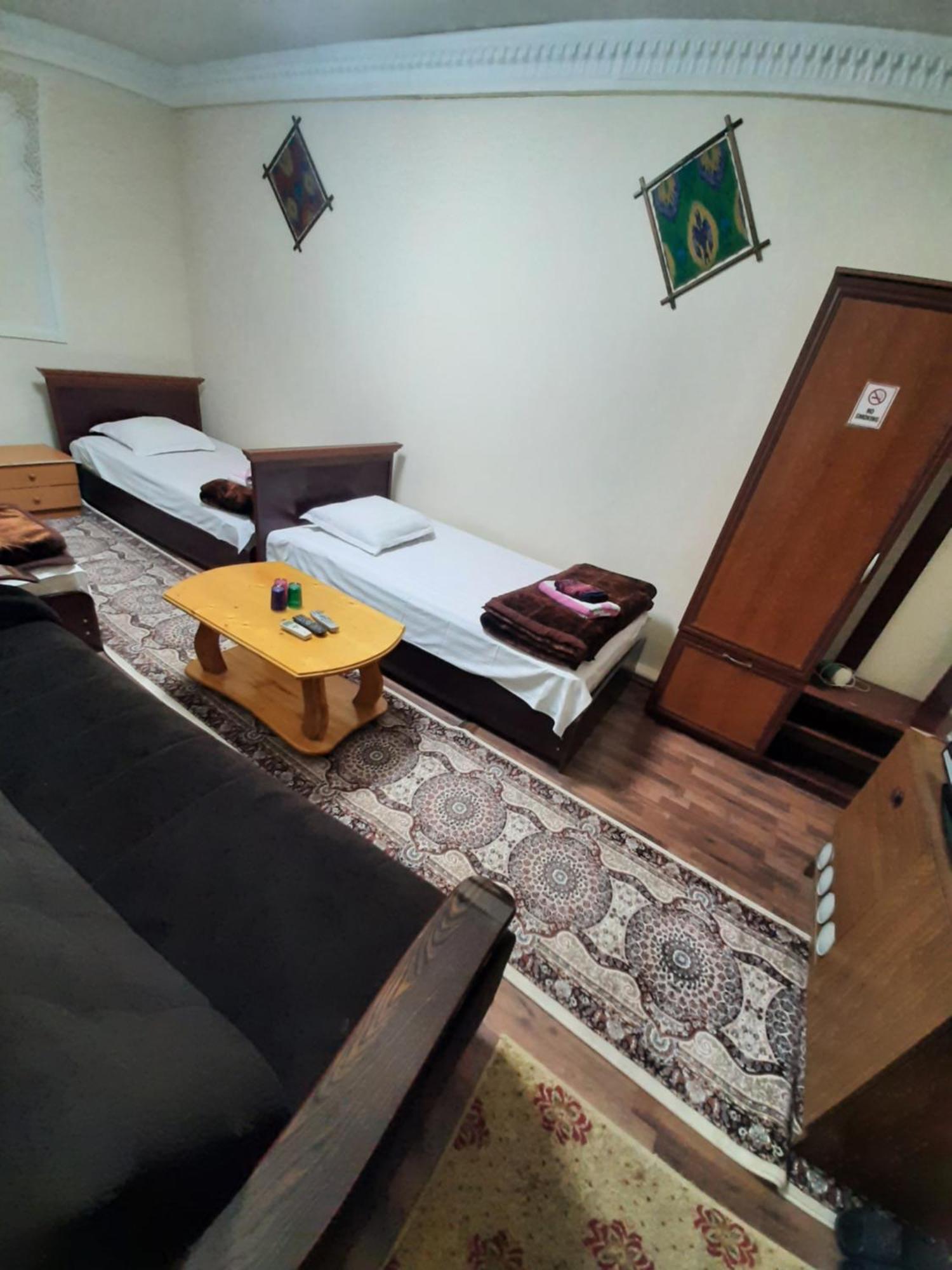 Hotel Nasriddin Navruz Bucara Quarto foto